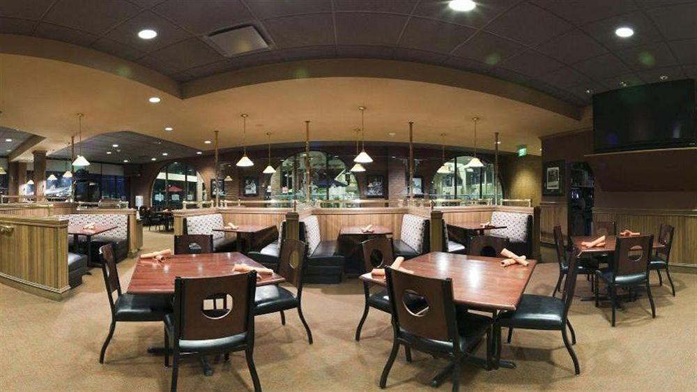 Delta Hotels By Marriott Kalamazoo Conference Center Εξωτερικό φωτογραφία
